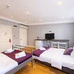 Deluxe Apart By Frame