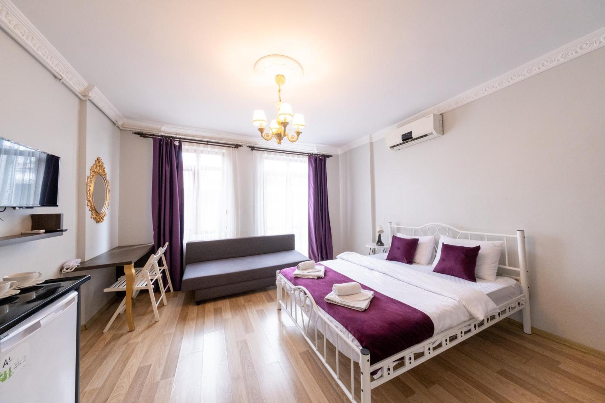 Deluxe Apart By Frame *
